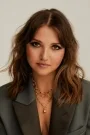 Mia McKenna-Bruce Film ve Dizileri