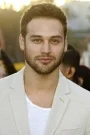 Ryan Guzman Film ve Dizileri