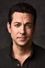 Zachary Levi Film ve Dizileri