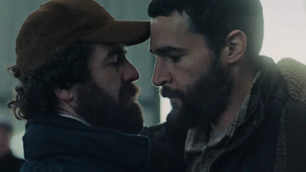 Hepsini Alaşağı Et izle