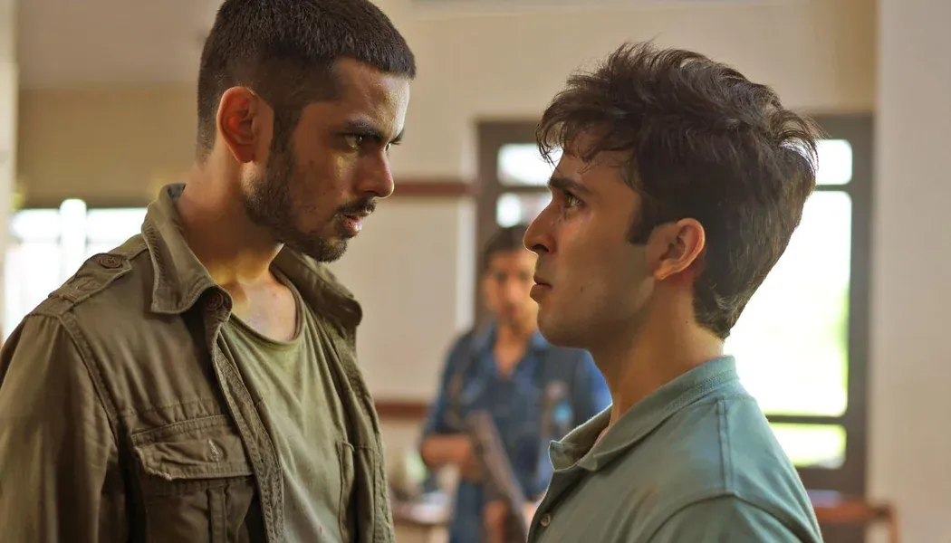 Faraaz izle