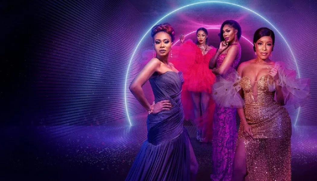 Glamour Girls izle