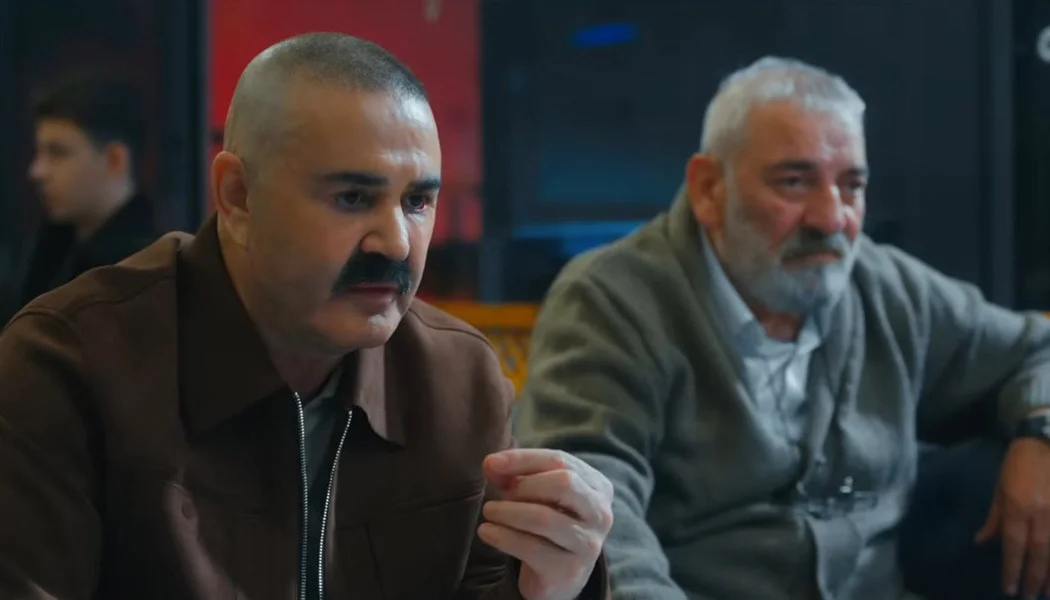 Ketenpere: Dalavere izle