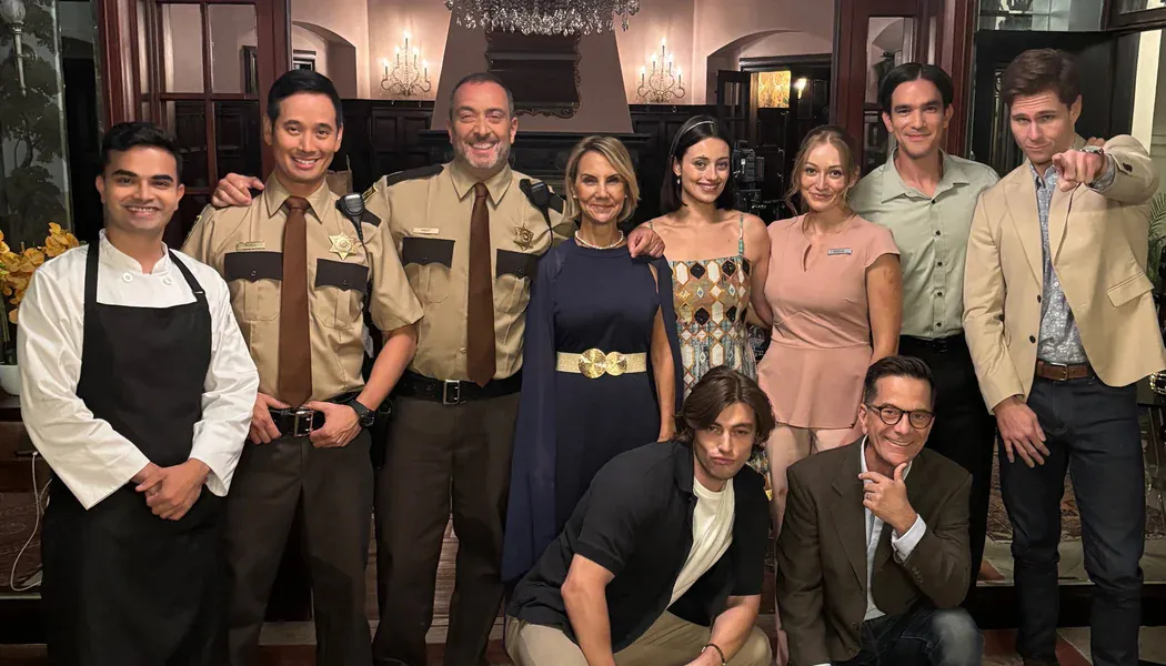 Murder at the Merriweather izle