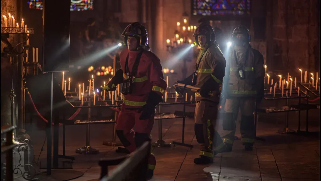 Notre-Dame On Fire izle